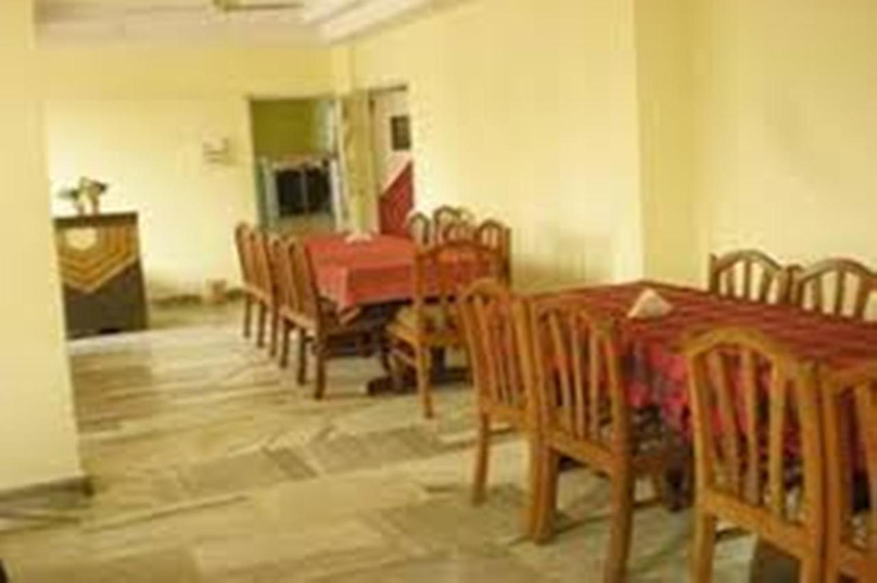 Hotel Shivlok Rishīkesh Екстериор снимка